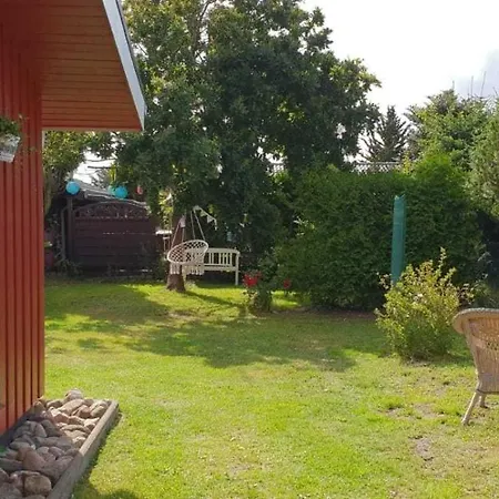Treeneglueck - Gemuetliches Ferienhaeuschen Mit Garten Und Strandkorb Apartment